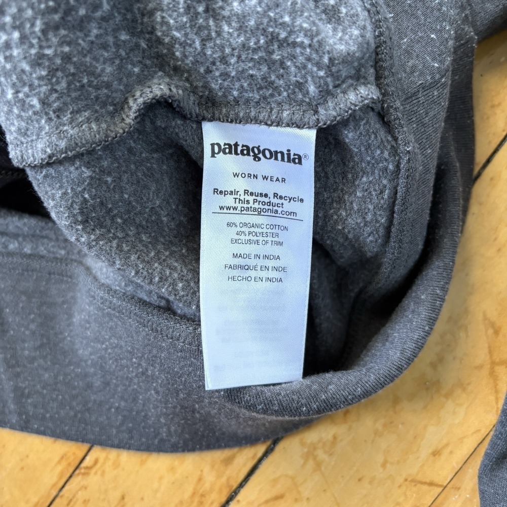Patagonia Hoodie Womens Medium Gray Organic Cotton Full Zip Gorpcore Graphic - Picture 9 of 10